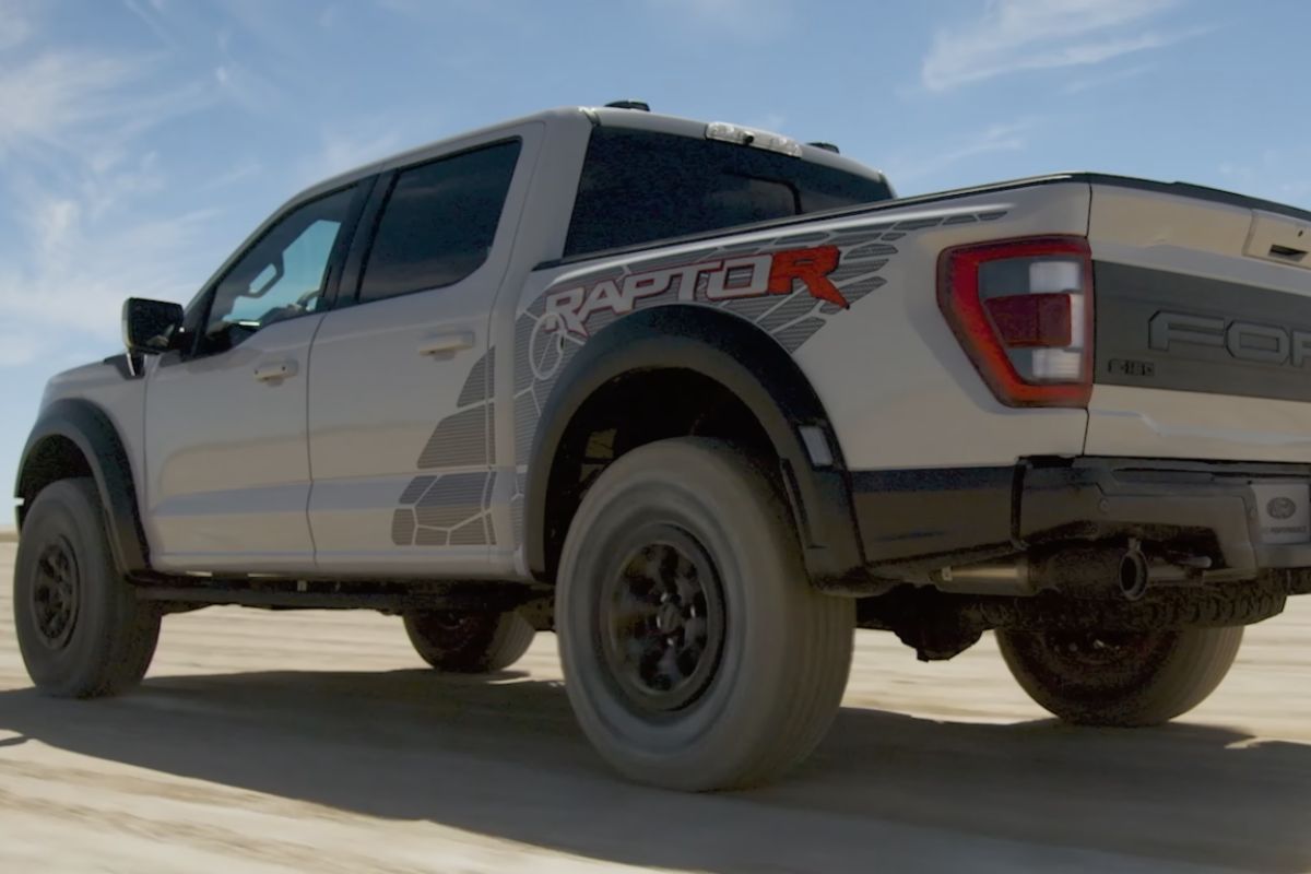 700 Horsepower Generated Ford 150 Raptor R by Shelby GT500’s V8, Raptor by Ford Motor Company.